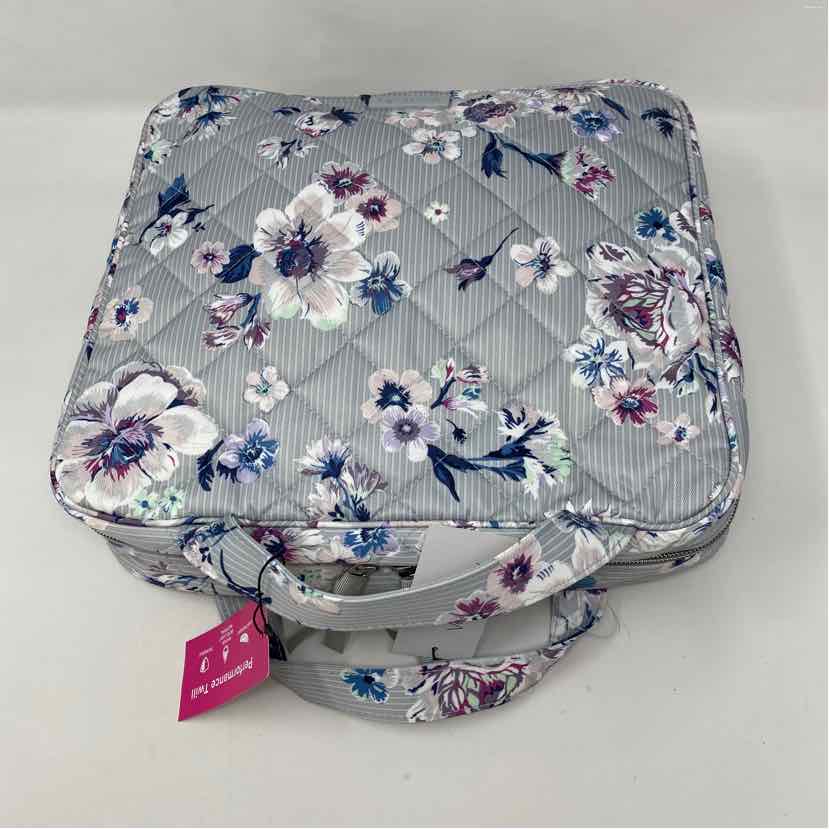 Pre-Owned Vera Bradley Blue Floral Fabric Handbag