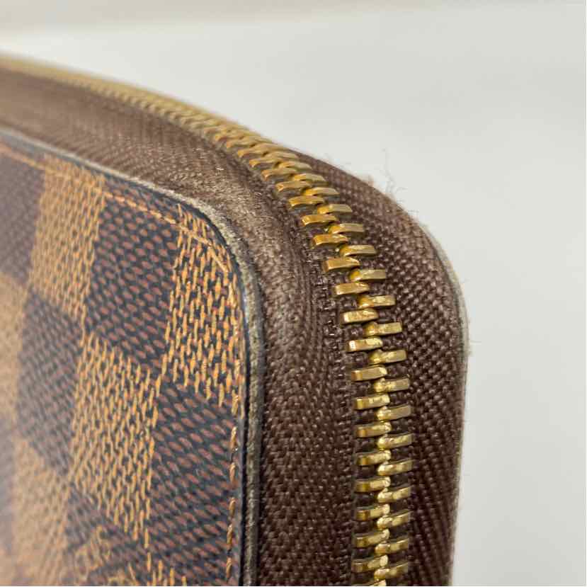 Pre-Owned Louis Vuitton Damier Eben Canvas Designer Wallet
