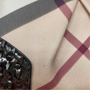 Pre-Owned Burberry Plaid Canvas Designer Handbag