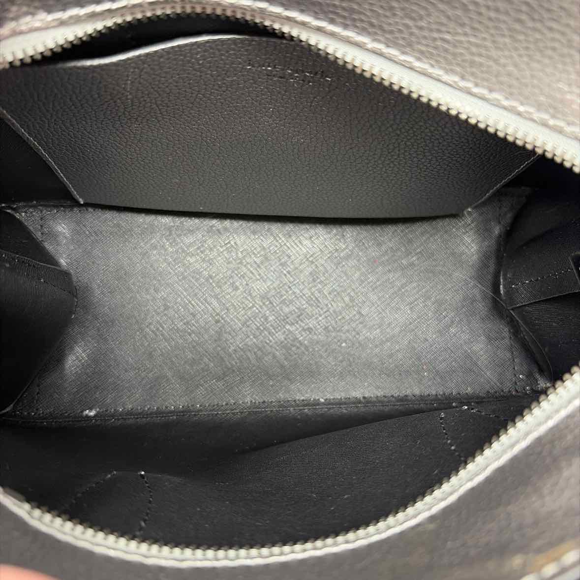 Pre-Owned Kate Spade Silver Leather Handbag
