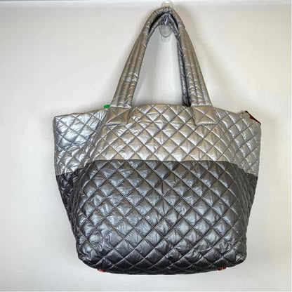 Pre-Owned MZ Wallace Silver Nylon Handbag