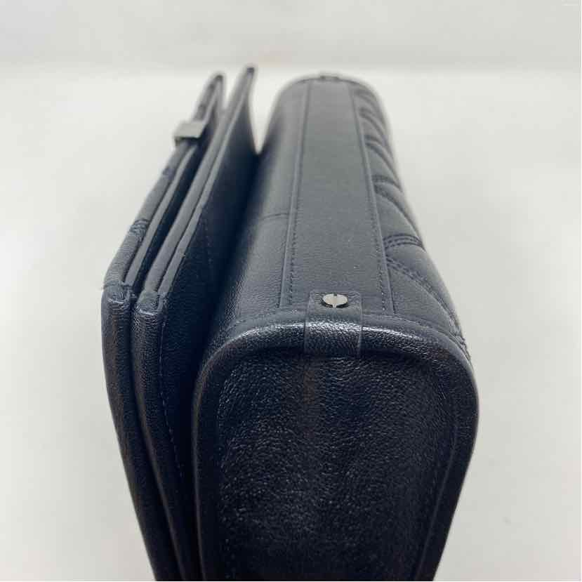 Pre-Owned Saint Laurent Black Leather Designer Handbag