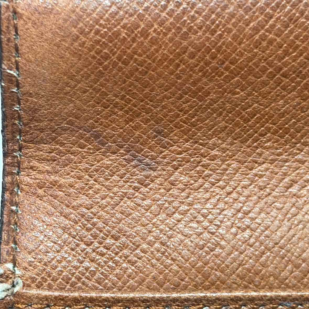 Pre-Owned Louis Vuitton Brown Leather Designer Wallet