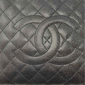 Pre-Owned Chanel Black Leather Designer Handbag