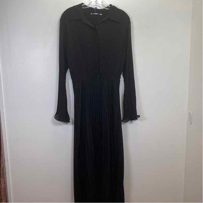 Pre-Owned Size S/M Souvenir Black Casual Dress