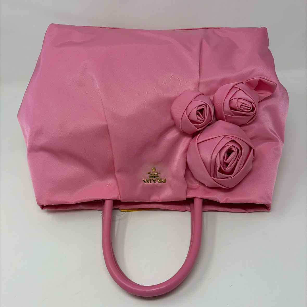 Pre-Owned Prada Pink Nylon Designer Handbag