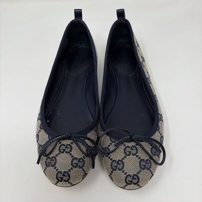 Pre-Owned Gucci Navy Fabric Shoe Size 7 Designer Shoes