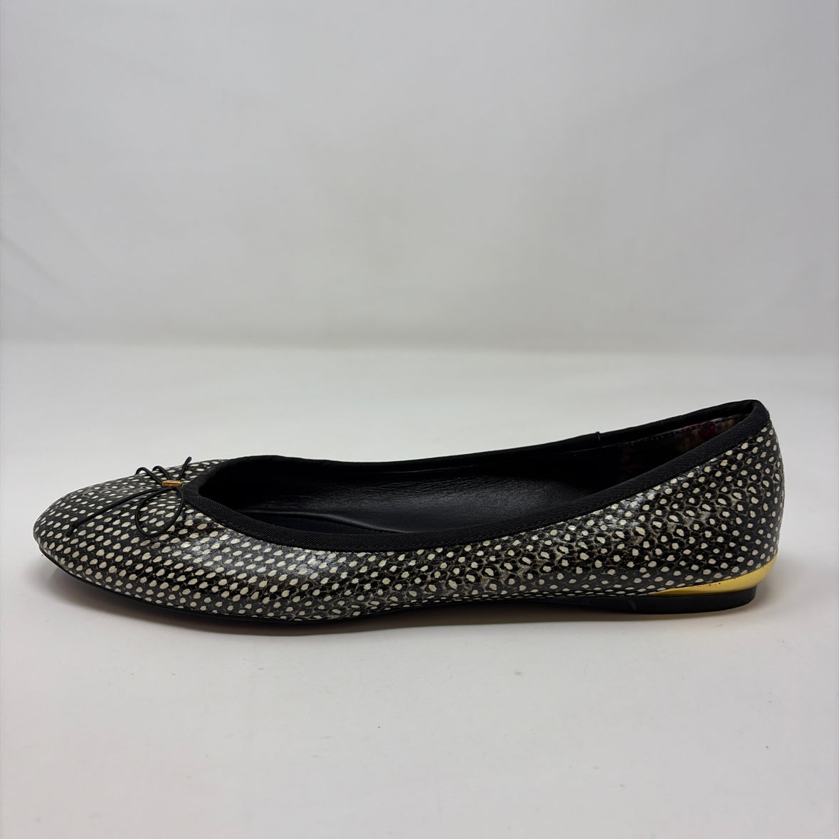 Pre-Owned Shoe Size 10 Ted Baker Black/White Flats