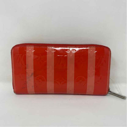 Pre-Owned Louis Vuitton Stripe Multi Patent Designer Wallet