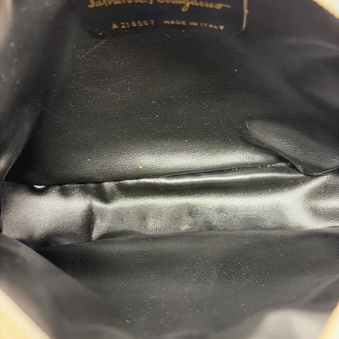 Pre-Owned Ferragamo Navy Leather Designer Handbag