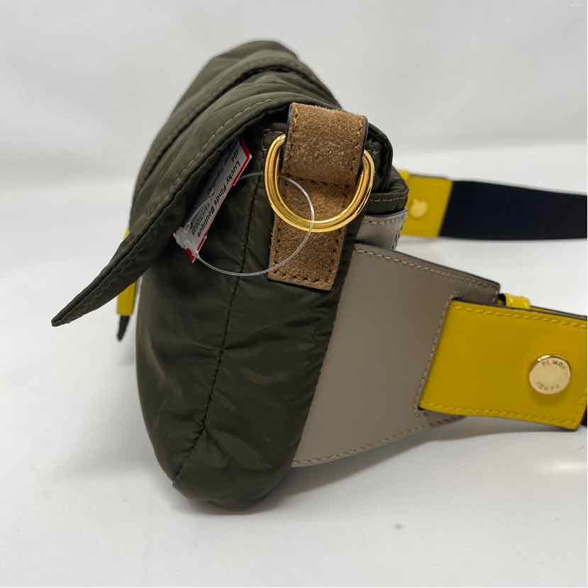 Pre-Owned Fendi Olive Nylon Designer Handbag