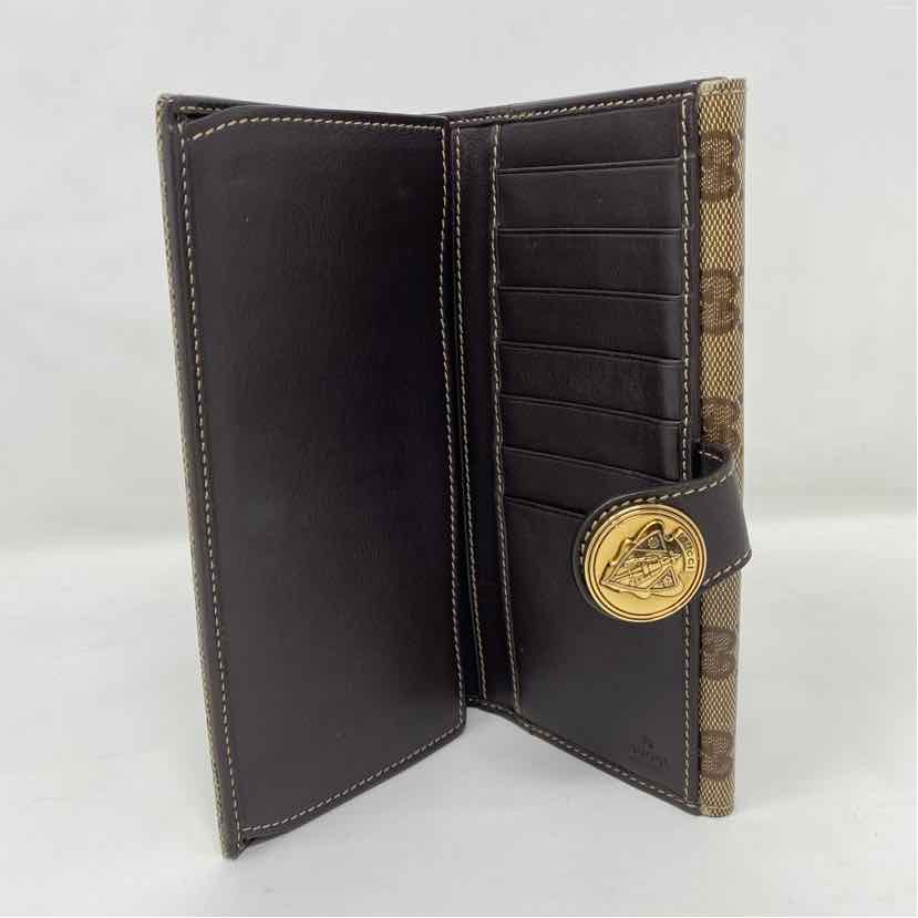 Pre-Owned Gucci Monogram Canvas Designer Wallet