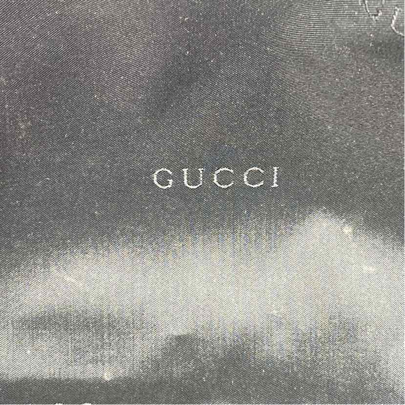 Pre-Owned Gucci Black Nylon Designer Handbag