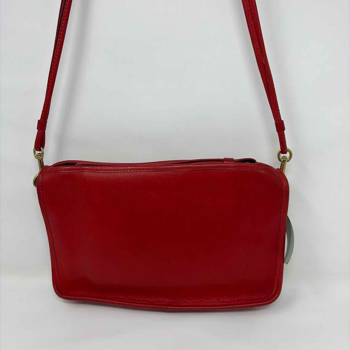 Pre-Owned Coach Red Leather Handbag