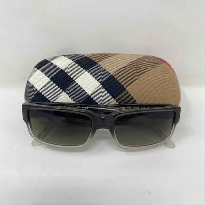 Pre-Owned Burberry Grey Plastic Designer Sunglasses