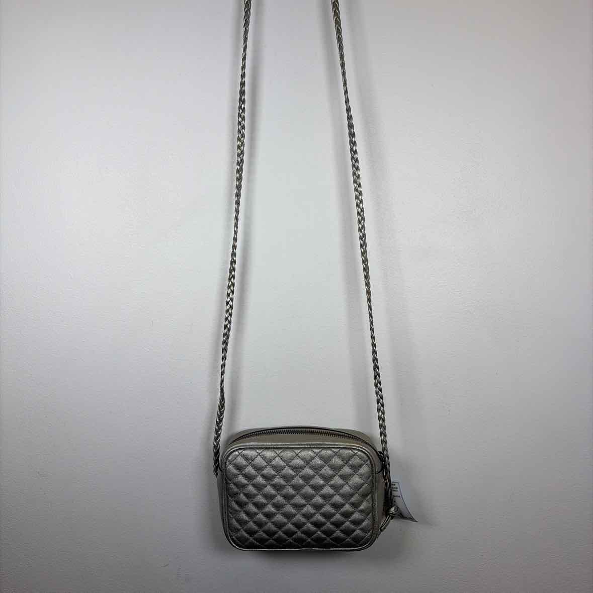 Pre-Owned Gucci Silver Leather Designer Handbag