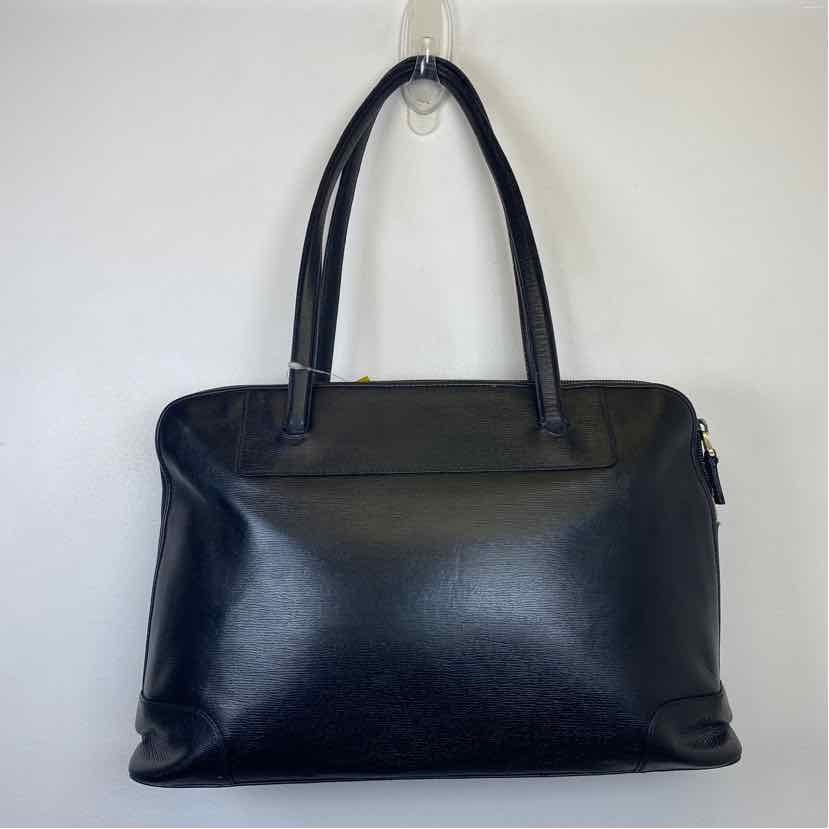 Pre-Owned Gucci Black Leather Designer Handbag