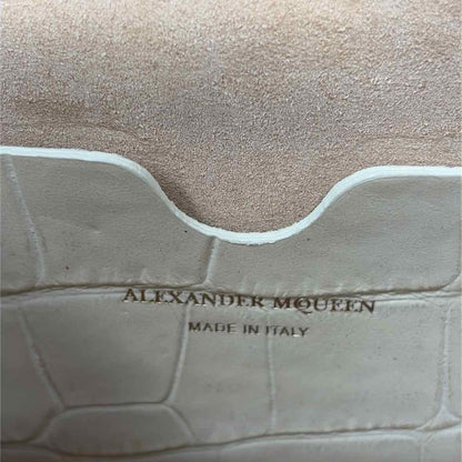 Pre-Owned Alexander McQueen Cream Leather Designer Handbag
