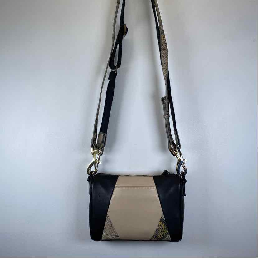 Pre-Owned Bolsa Nova Black Multi Leather Handbag