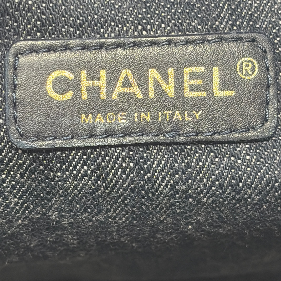 Pre-Owned Chanel Denim Denim Designer Handbag
