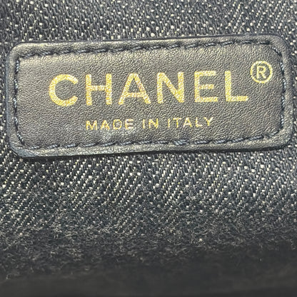 Pre-Owned Chanel Denim Denim Designer Handbag
