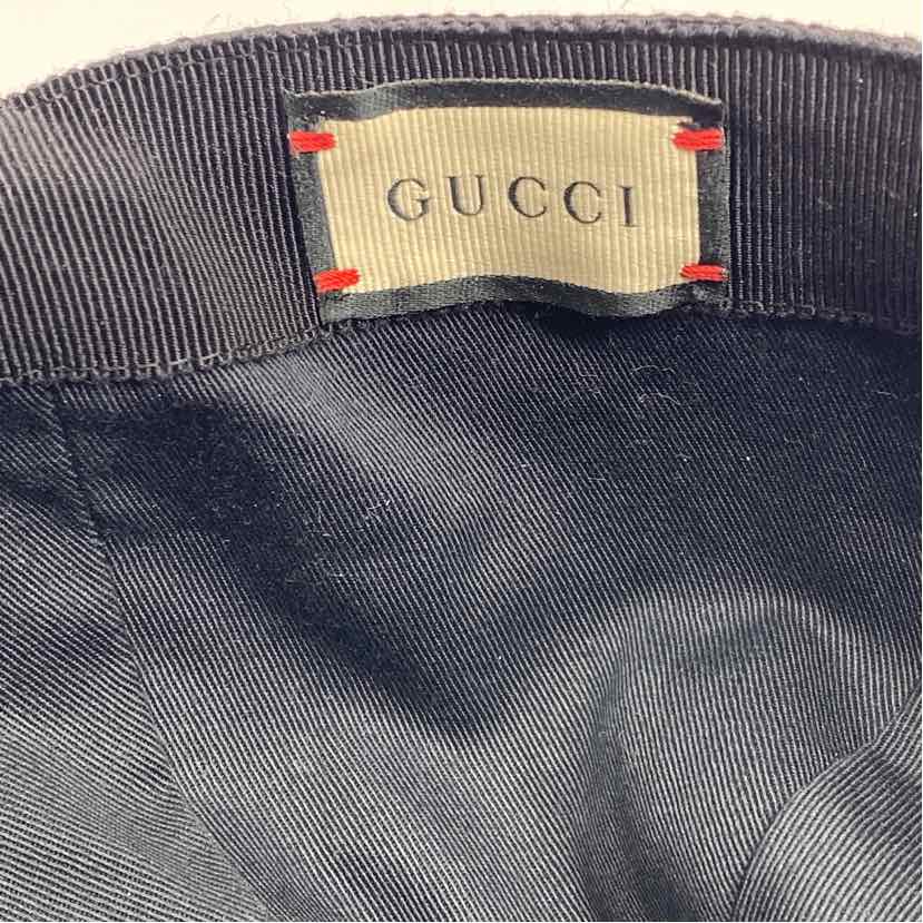 Pre-Owned Gucci Black Canvas Designer Hats