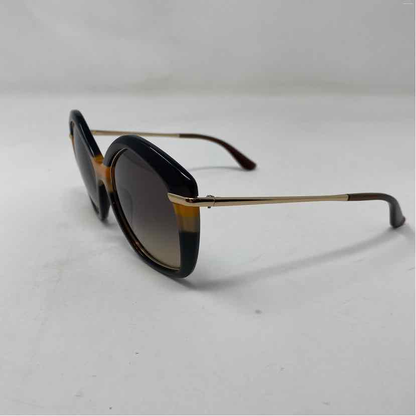 Pre-Owned Ferragamo Brown Plastic Designer Sunglasses