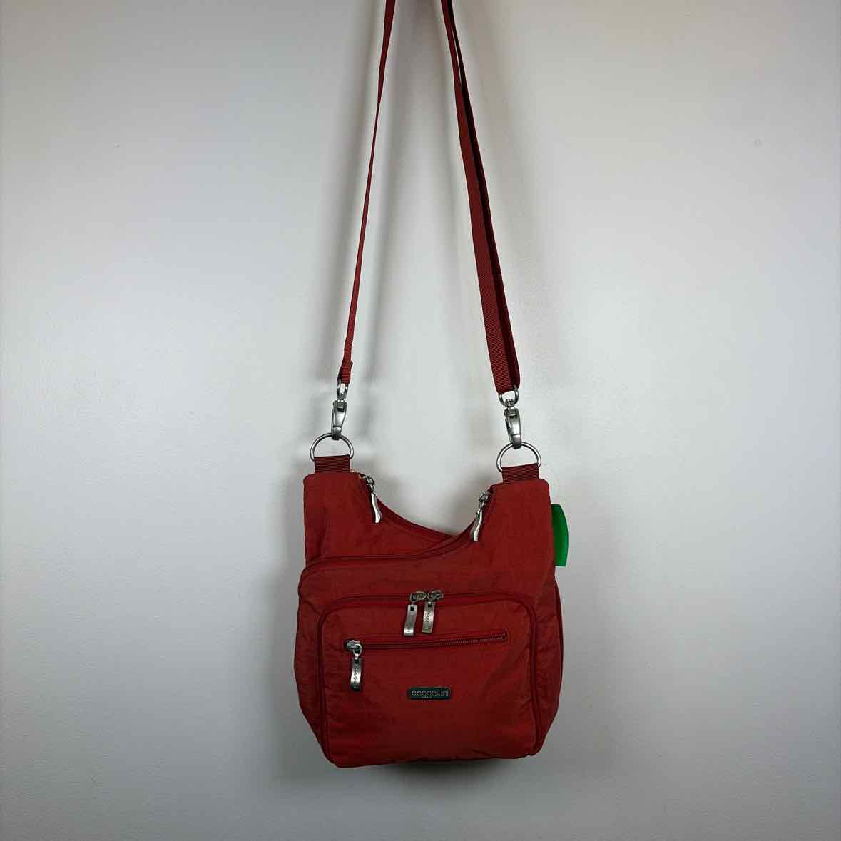Pre-Owned Baggallini Orange Nylon Handbag