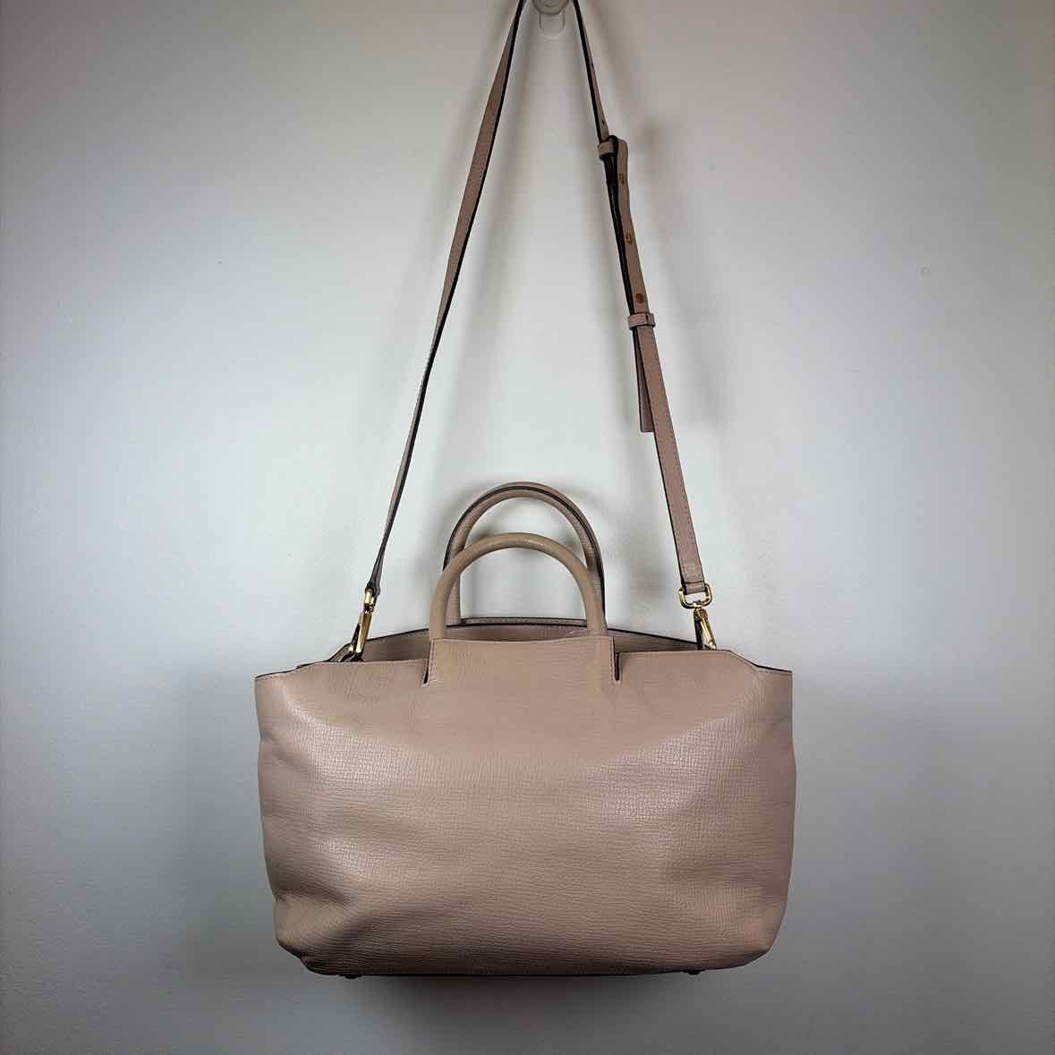 Pre-Owned Brian Atwood Pink Leather Handbag