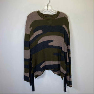 Pre-Owned Size S Dance & Marvel Green Camo Top