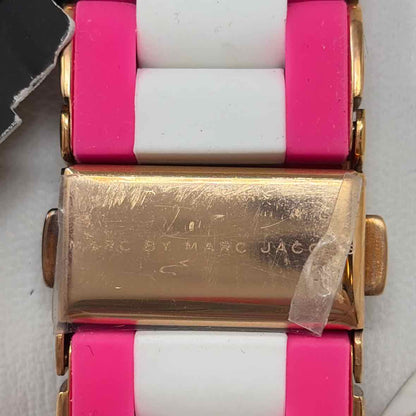 Pre-Owned Marc by Marc Jacobs White Rubber Watch