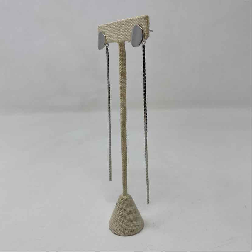 Pre-Owned Silver Earrings