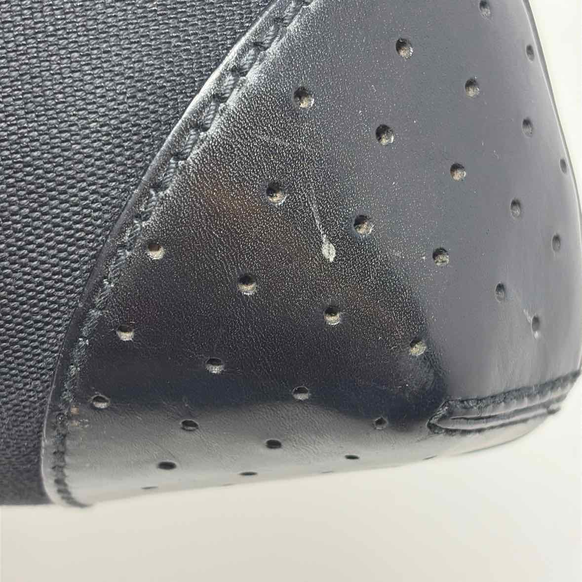 Pre-Owned Gucci Black Fabric Designer Handbag