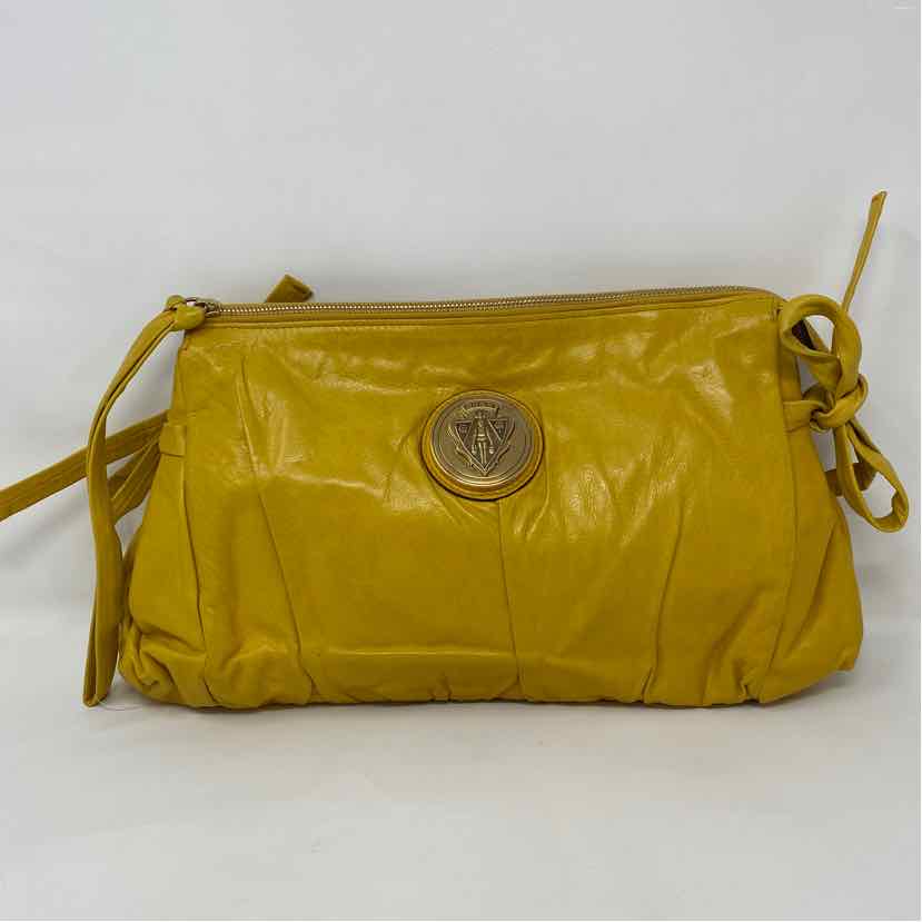 Pre-Owned Gucci Yellow Leather Designer Handbag