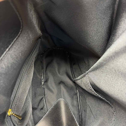 Pre-Owned Longchamp Black Leather Handbag