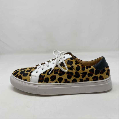 Pre-Owned Shoe Size 9 Patricia Green Leopard Sneaker