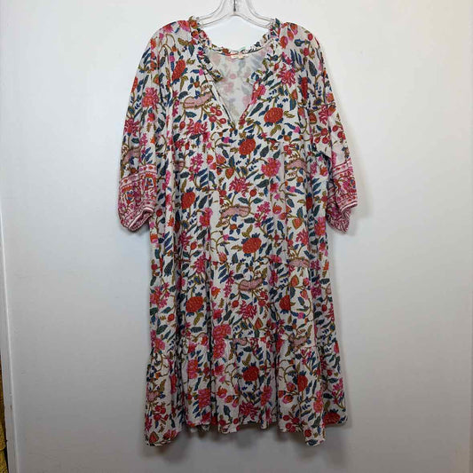 Pre-Owned Size L Pomegranate White Multi Casual Dress