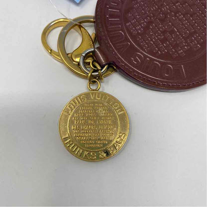 Pre-Owned Louis Vuitton Burgundy Patent Designer Jewelry