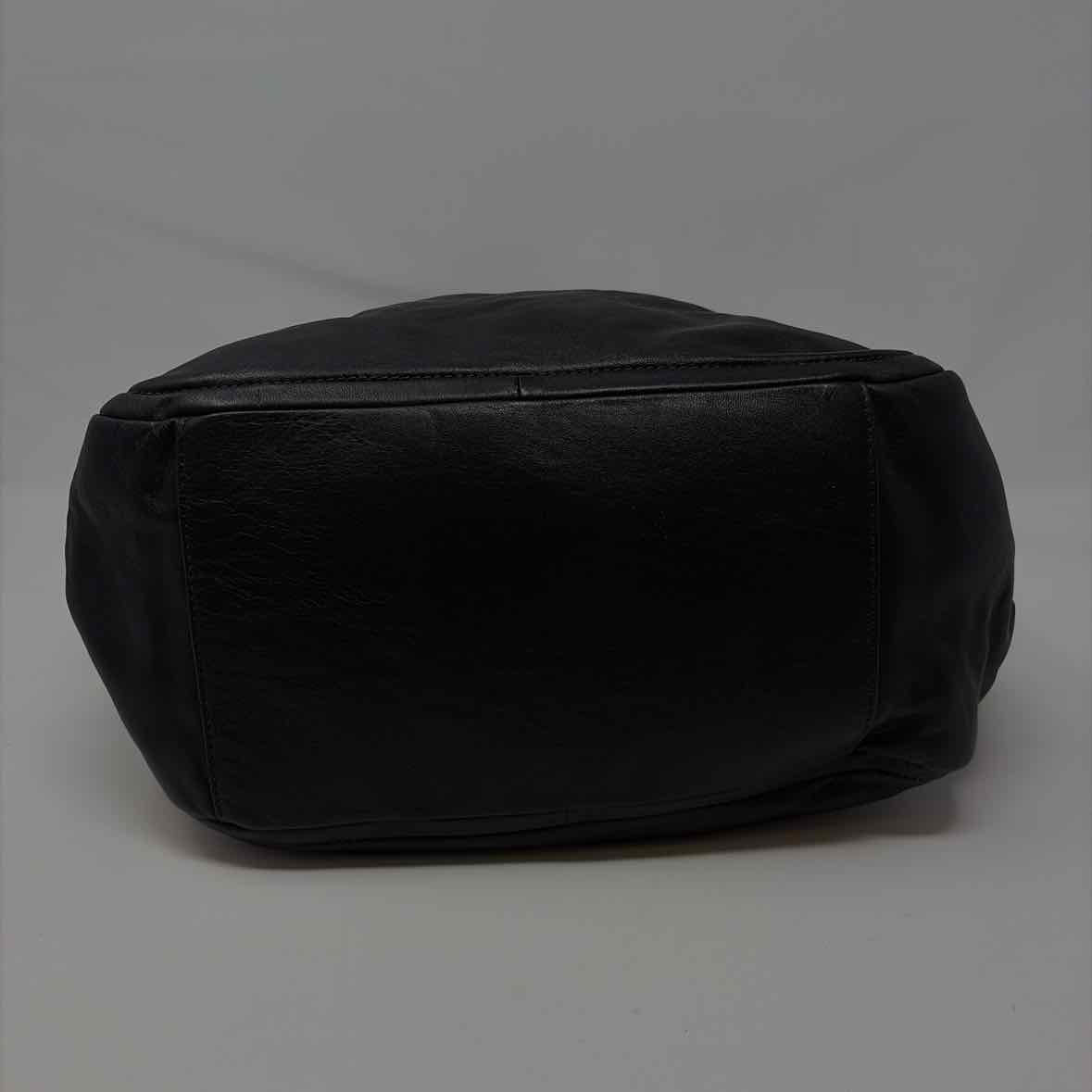 Pre-Owned Coach Black Leather Handbag