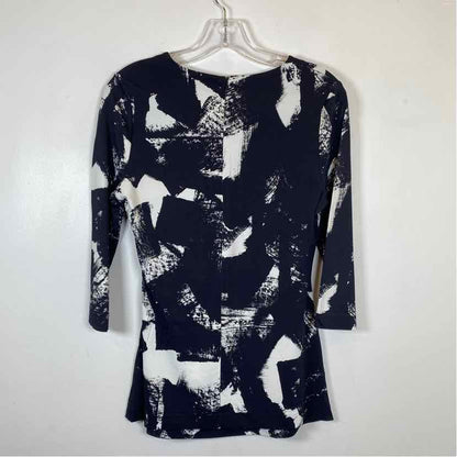 Pre-Owned Size 10/L Hugo Boss Black/White Top
