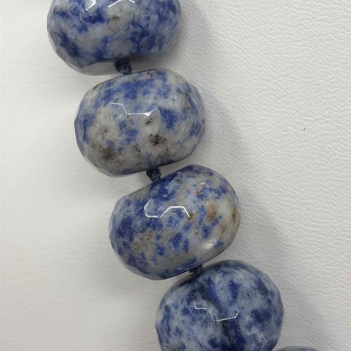 Pre-Owned Boutique Blue Stones Necklace