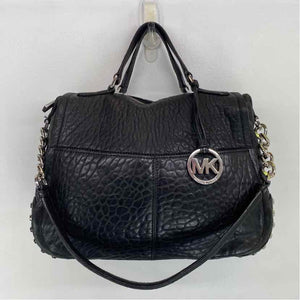 Pre-Owned MICHAEL by Michael Kors Black Leather Handbag