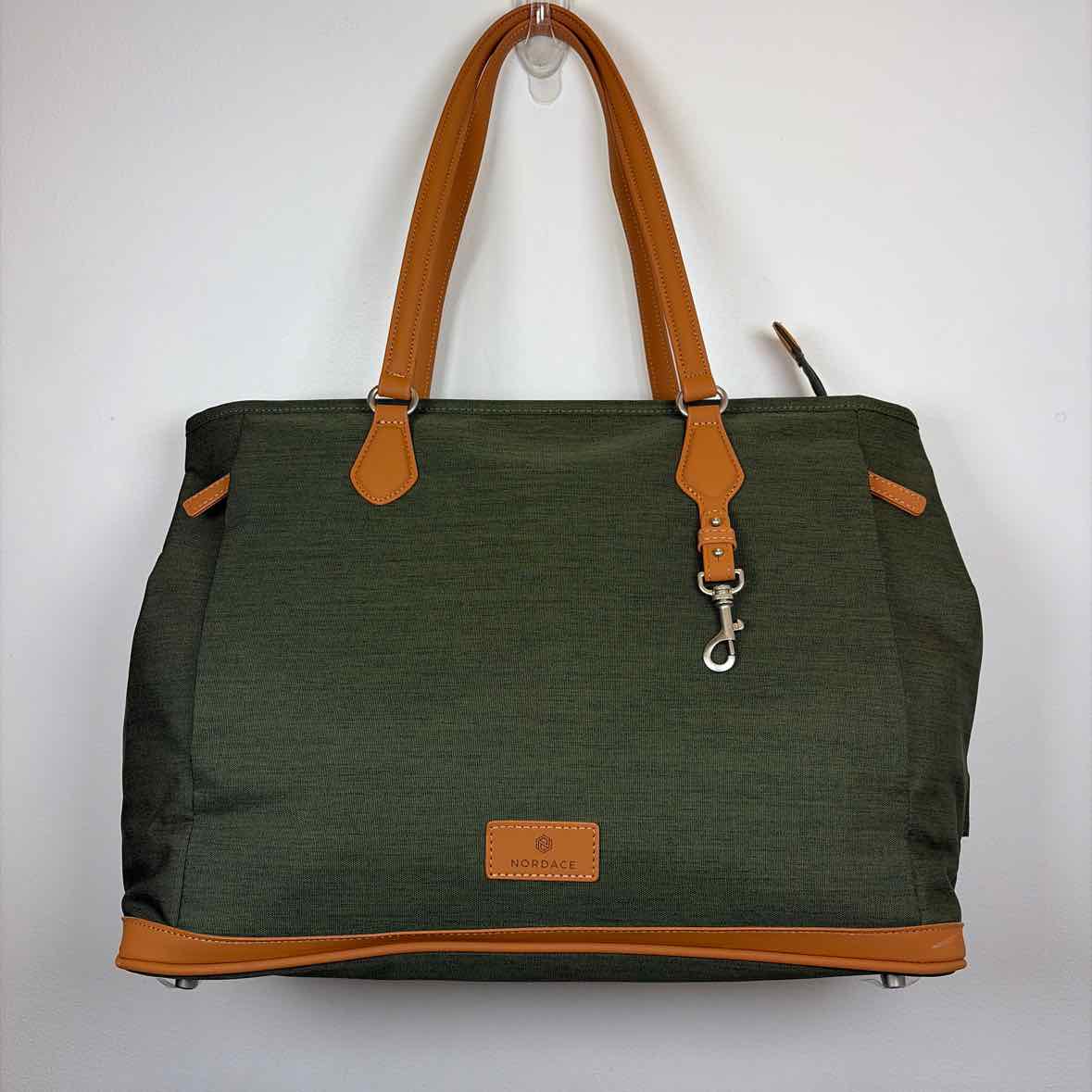 Pre-Owned Nordace Green Multi Fabric Handbag