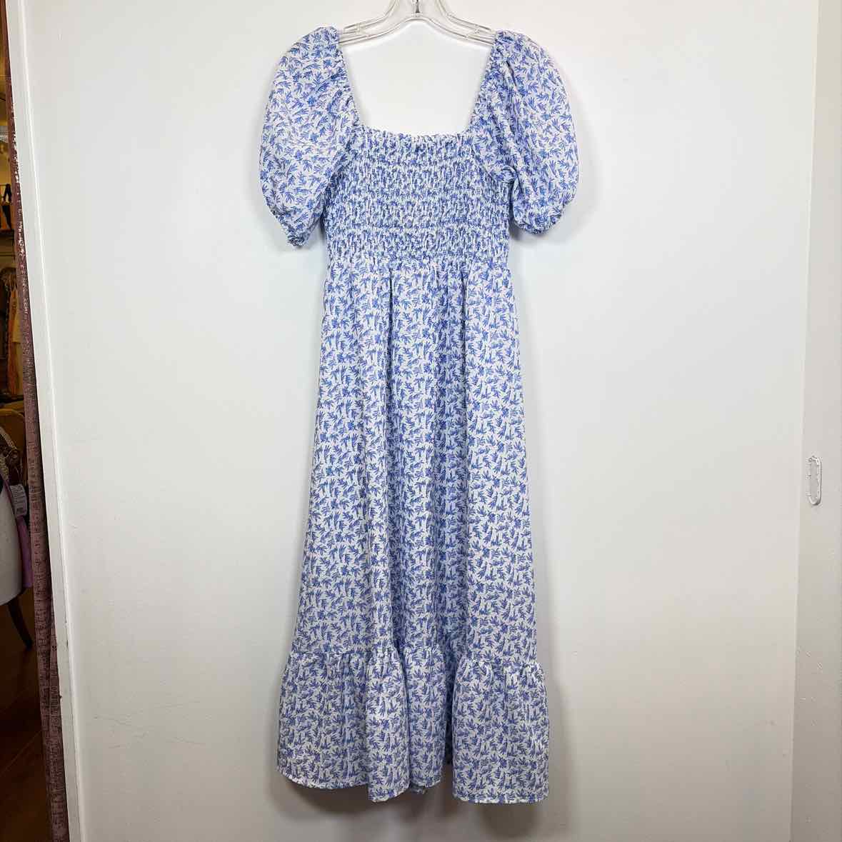 Pre-Owned Size XS THML Blue Floral Casual Dress