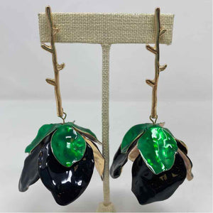 Pre-Owned Black Earrings