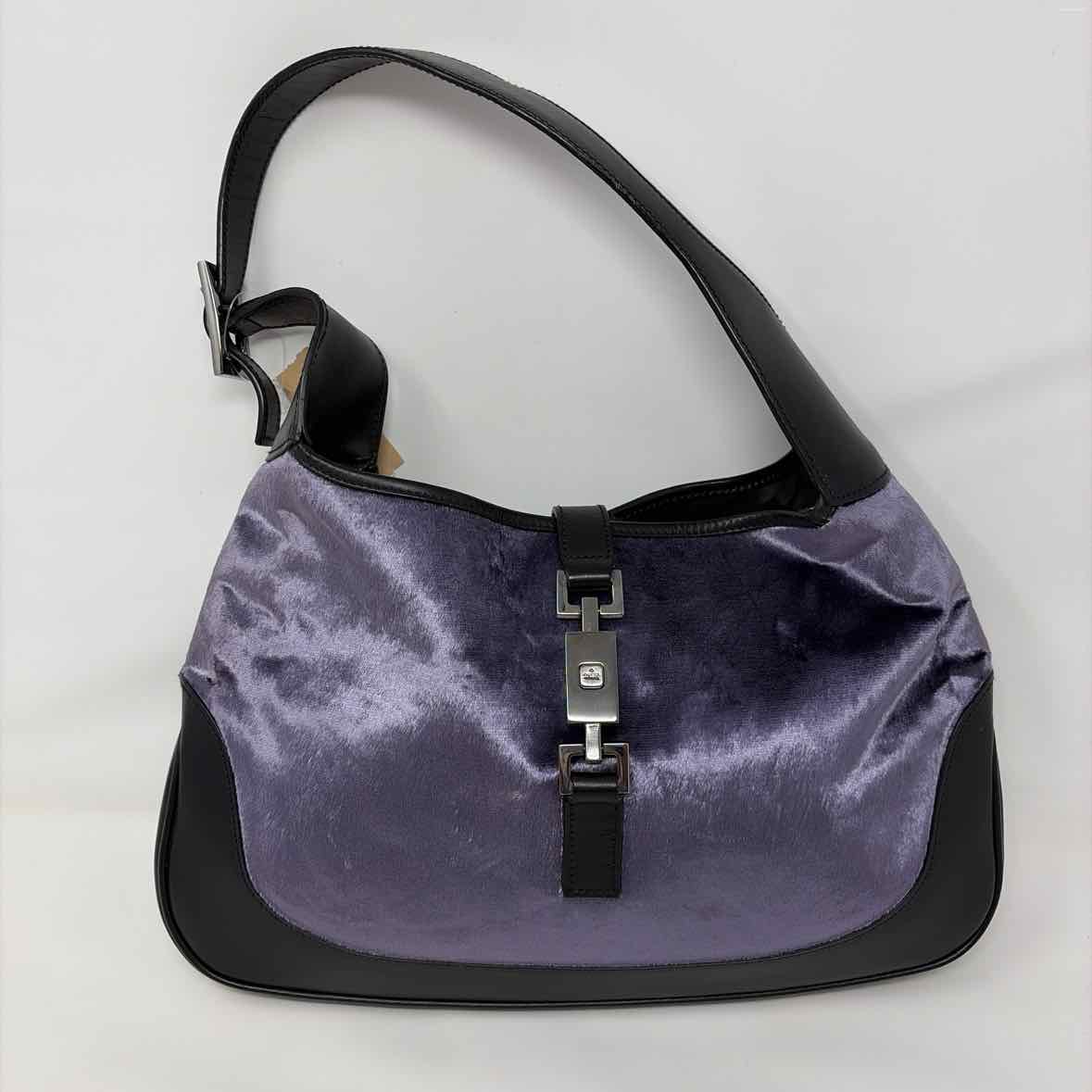 Pre-Owned Gucci Purple Velvet Designer Handbag