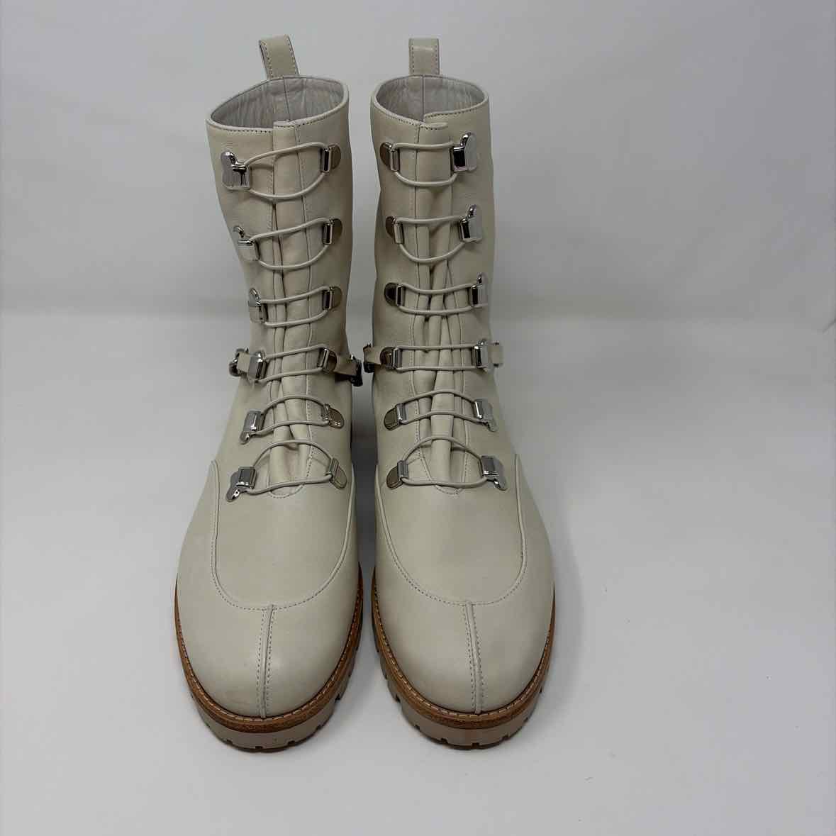 Pre-Owned Christian Louboutin Cream Leather Shoe Size 9.5 Designer Shoes