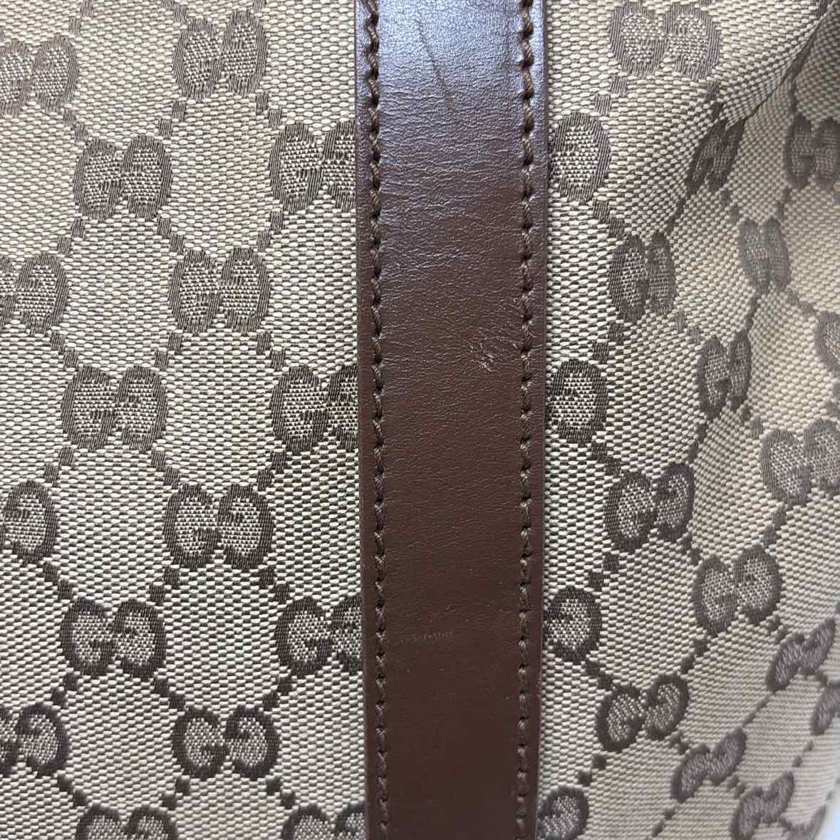 Pre-Owned Gucci Brown Fabric Designer Handbag