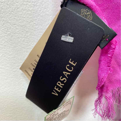 Pre-Owned Versace Magenta Viscose Designer Scarf