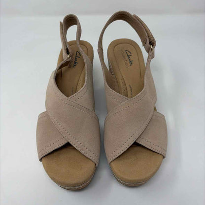Pre-Owned Shoe Size 10 Clarks Tan Wedge